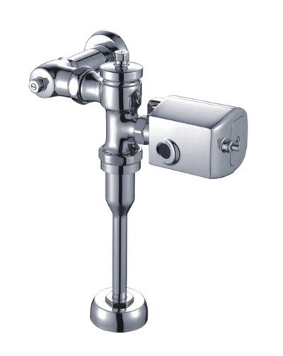 ¿Es posible convertir un fluxómetro de urinario manual en uno automático?