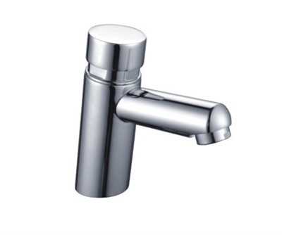 Toque de cierre automático montado en la pared